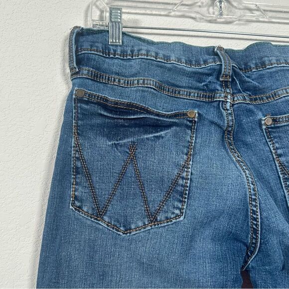 Wrangler Retro Western Jeans Men 33x30 Blue Slim Fit Straight Cowboy Denim - Picture 8 of 8